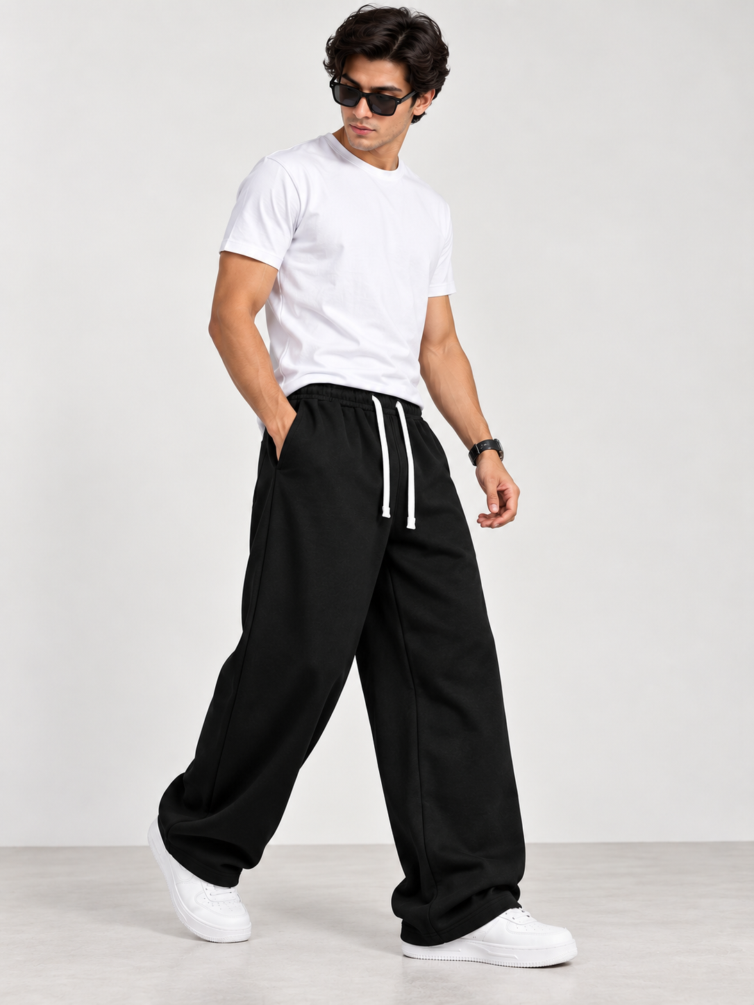Men Black Oversized Wide-Leg Relaxed Fit Drawstring Jogger Sweatpants