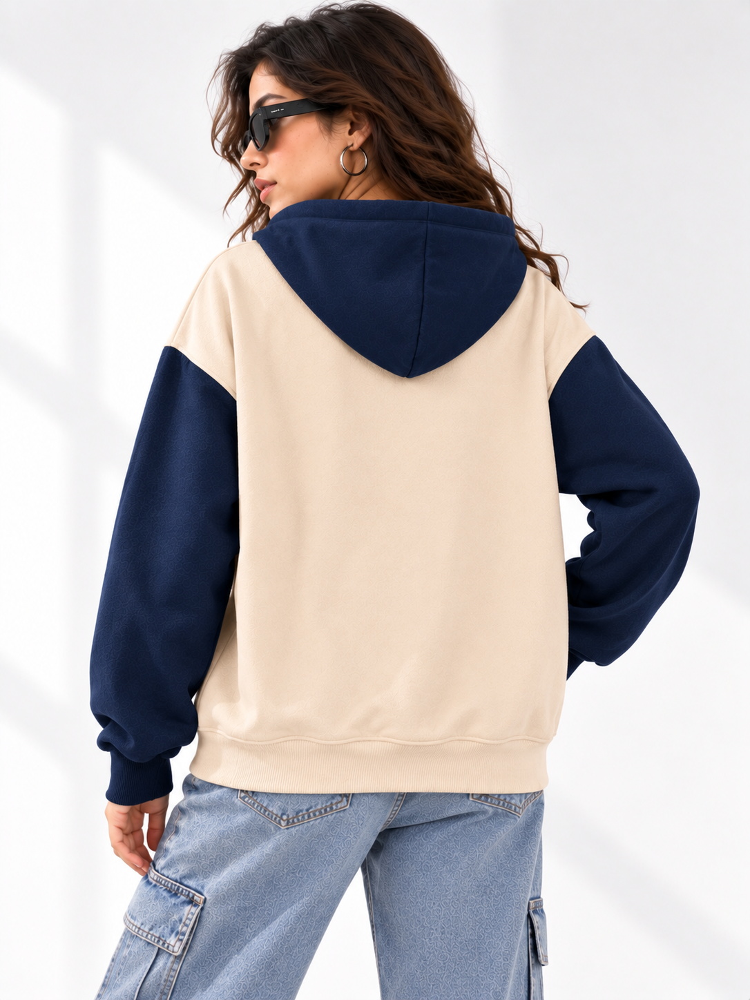 Women Hooded Neck Printed Sweatshirt