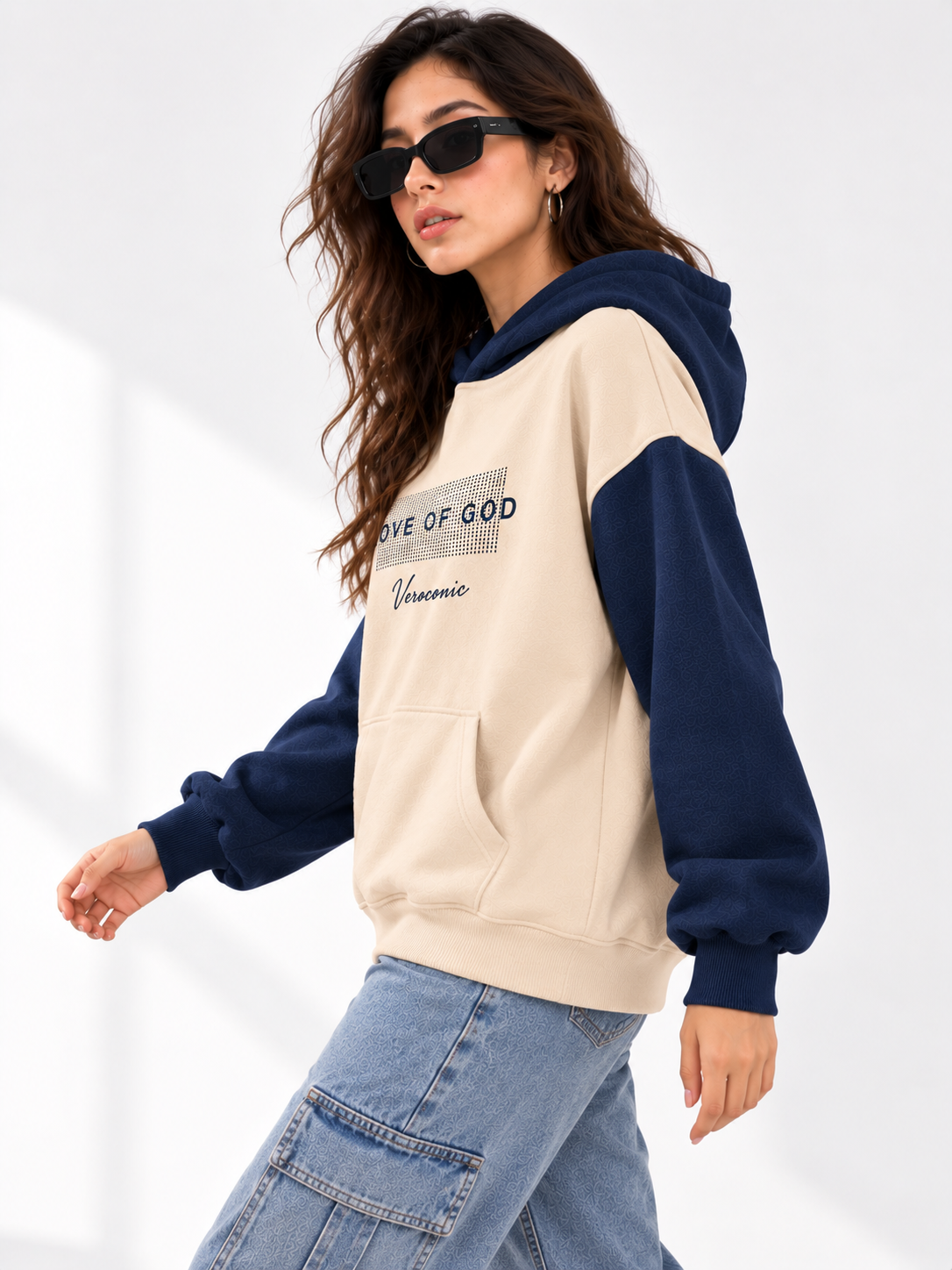 Women Hooded Neck Printed Sweatshirt