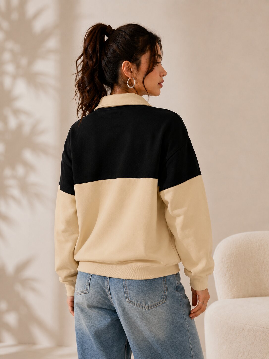 Women Color Block Printed Sweatshirt