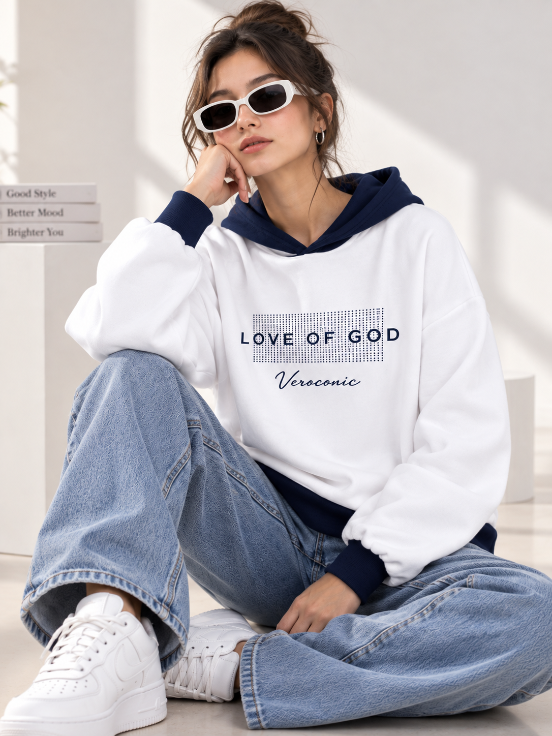 Women Hooded Neck Printed Sweatshirt