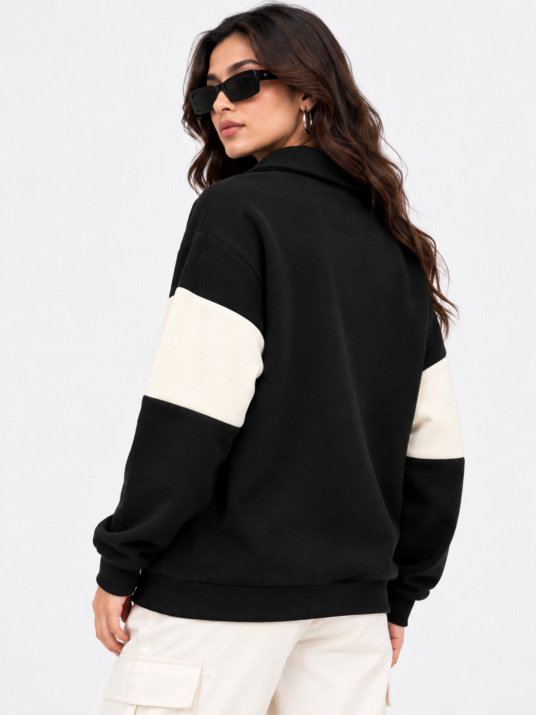 Women Collared Neck Zipper Printed Sweatshirt