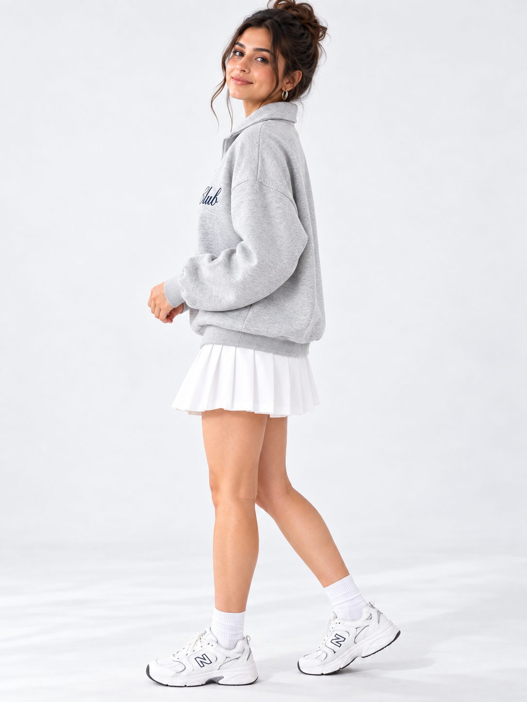 Women Collared Neck Zipper Printed Sweatshirt