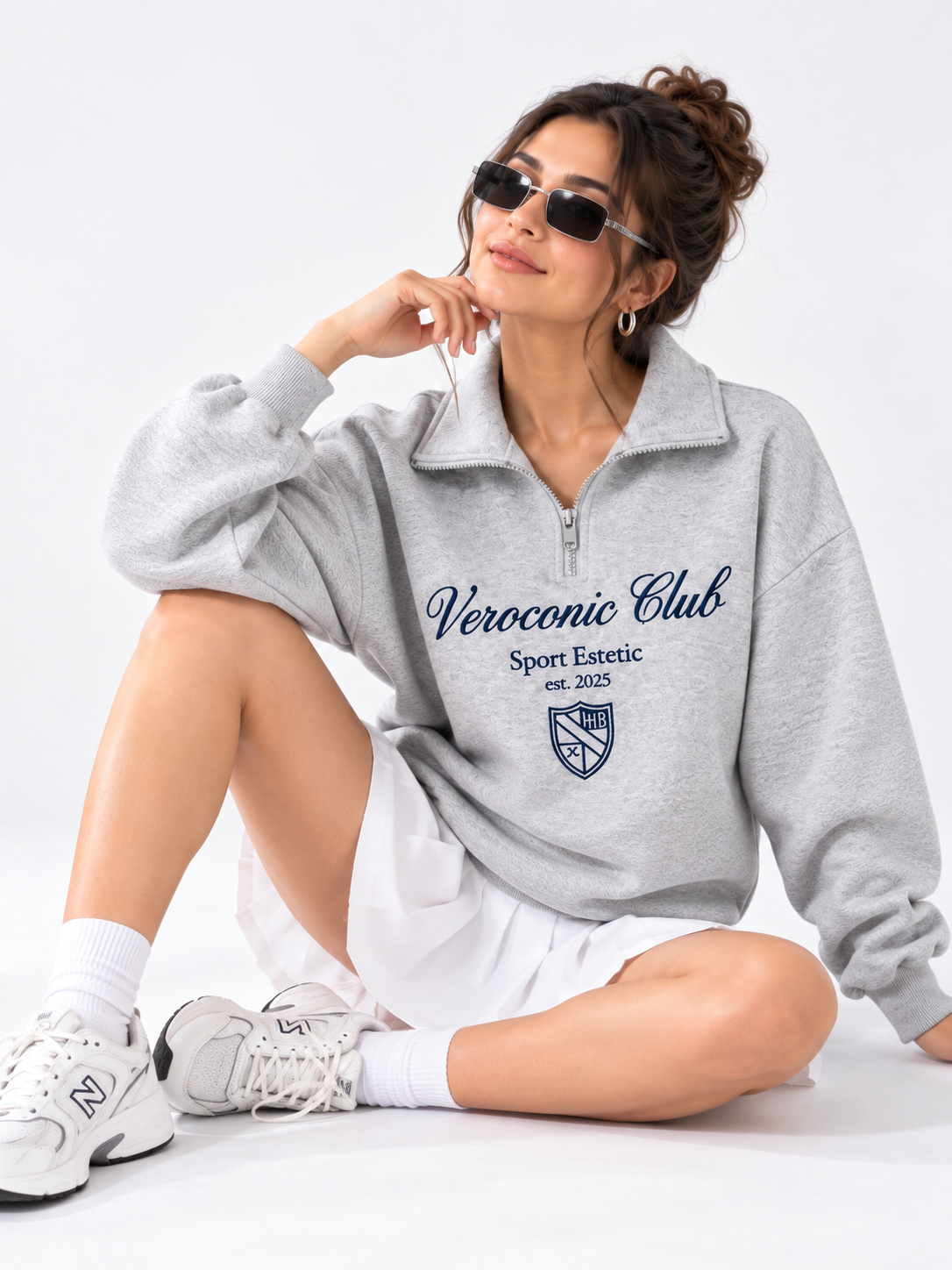 Women Collared Neck Zipper Printed Sweatshirt