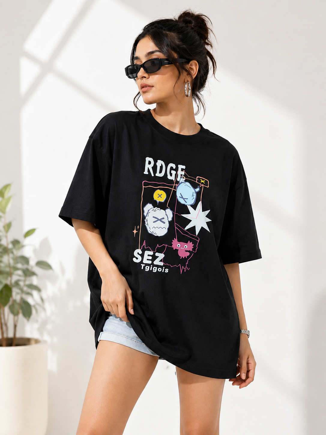 Women Black  Relaxed fit Printed Cotton T-Shirt