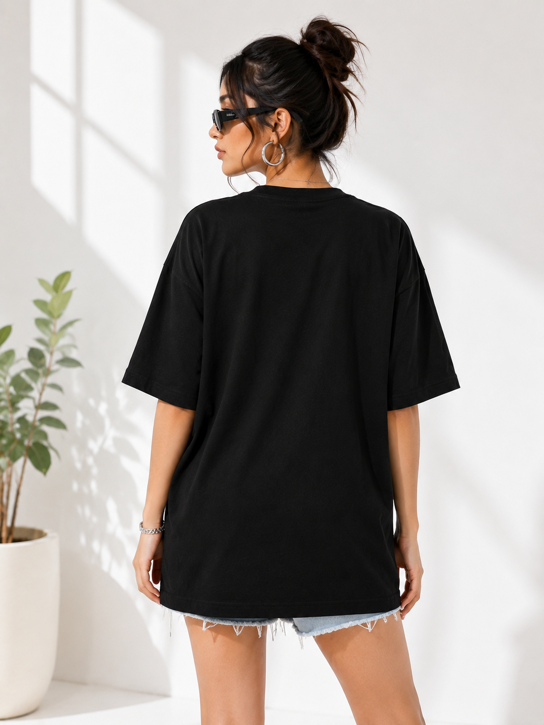 Women Black  Relaxed fit Printed Cotton T-Shirt