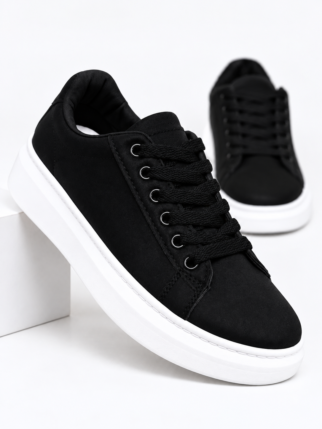 Comfort Insole Basics Sneakers