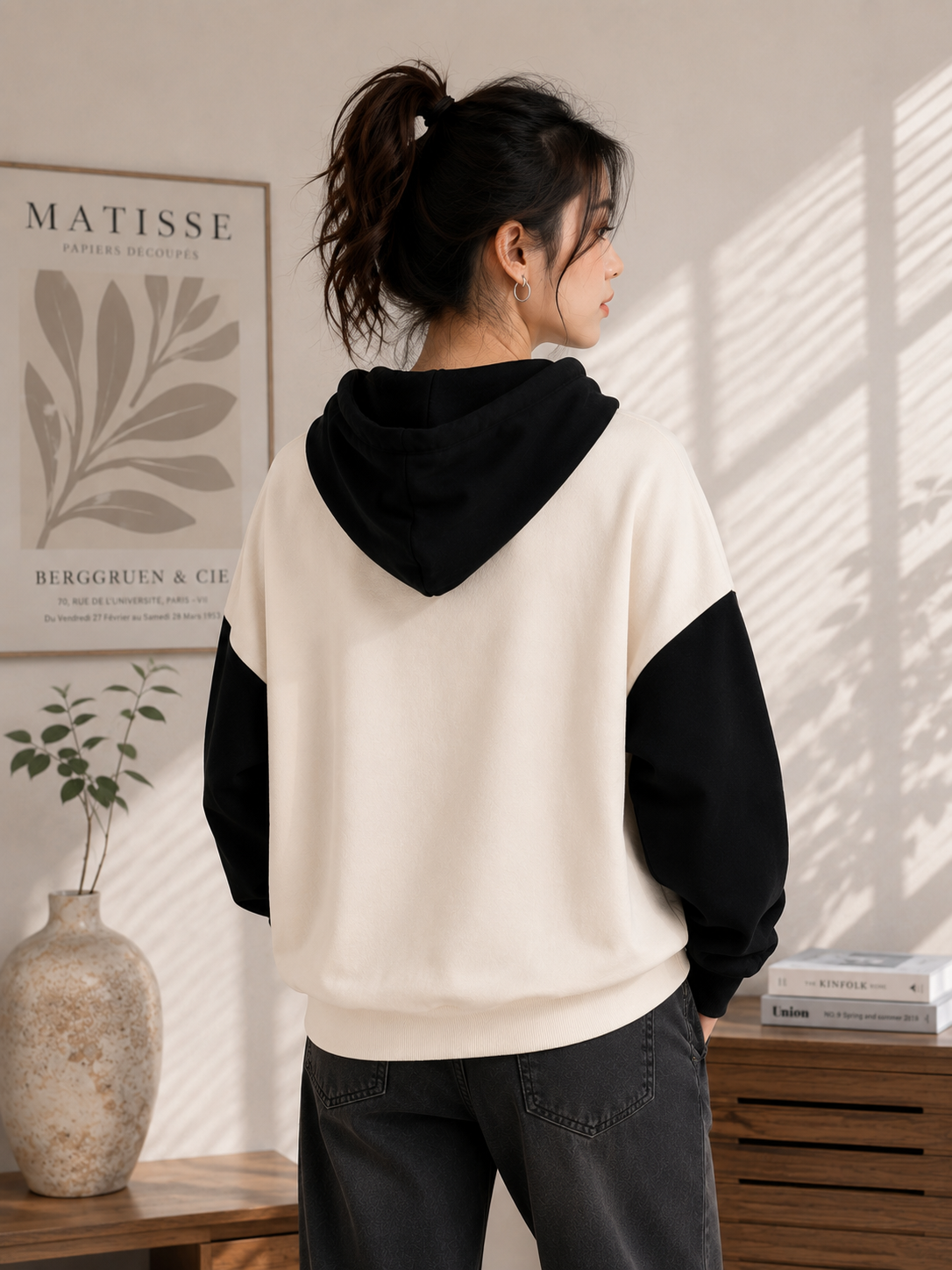 Women Hooded Graphic Printed Sweatshirt