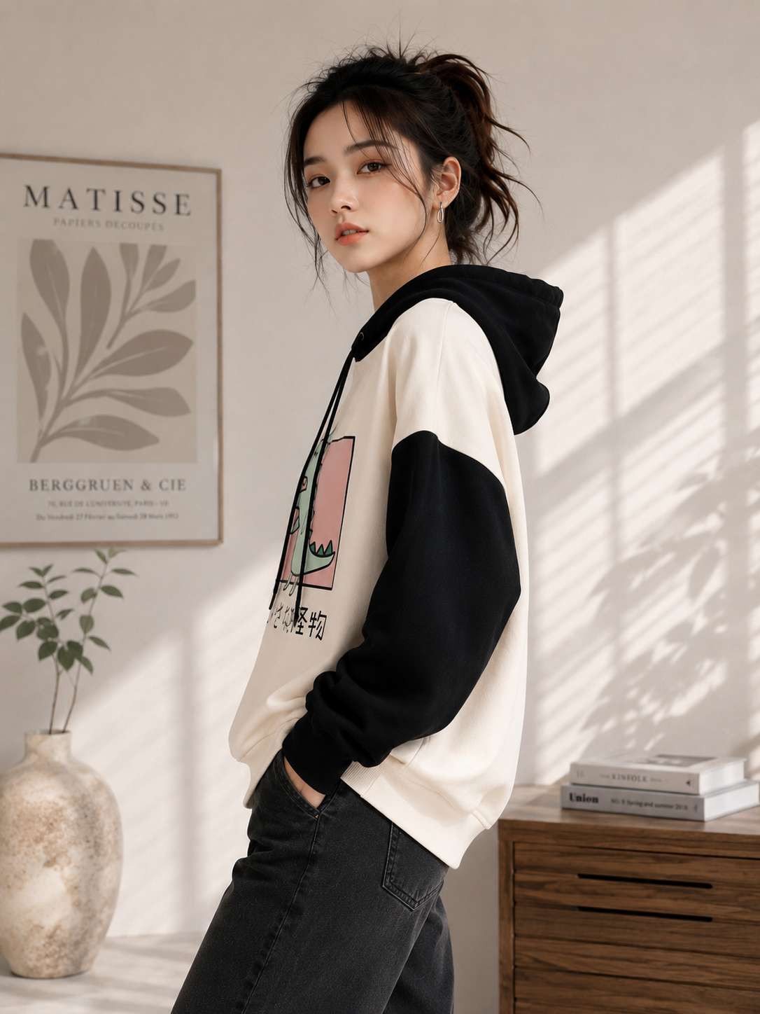 Women Hooded Graphic Printed Sweatshirt